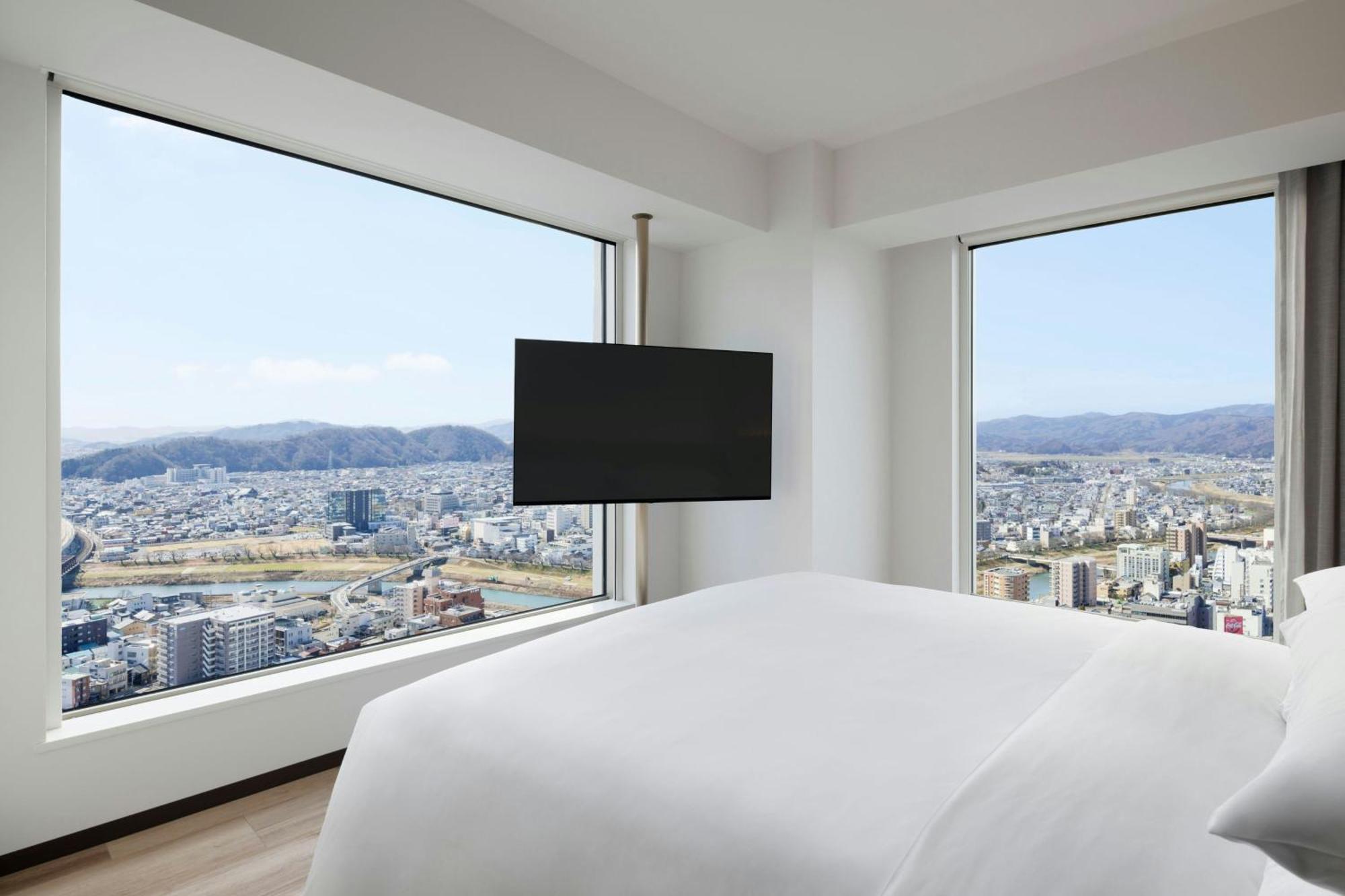 Courtyard By Marriott Fukui Hotel Exterior photo